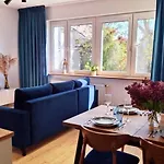 Appartement Cichy Zaulek 2 *