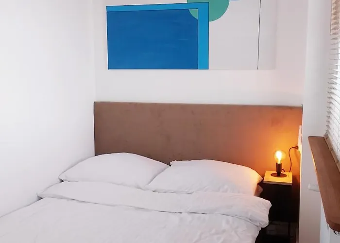 公寓 Cichy Zaulek 2 *